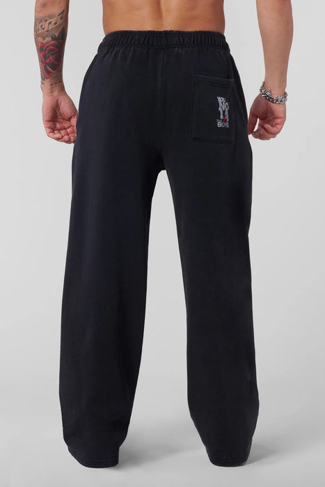 2036 - THE BOYS® SWEATS - BILLY BUTCHER GRAPHIC