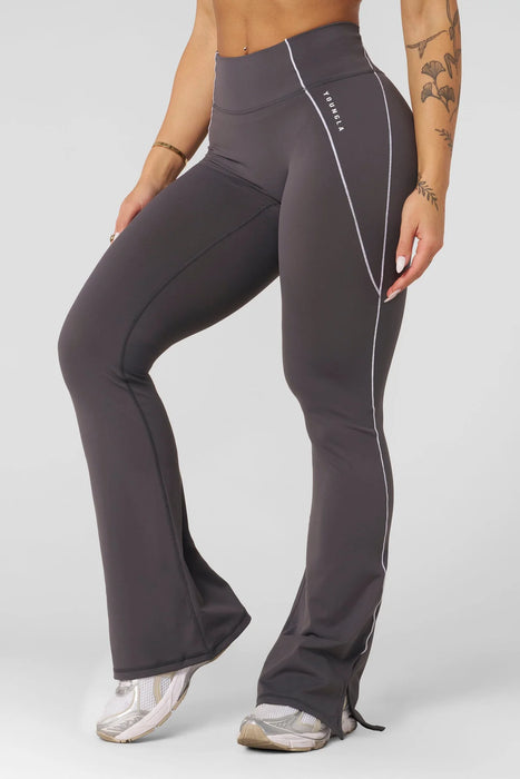 W285 - Elevate Flare Leggings - Charcoal