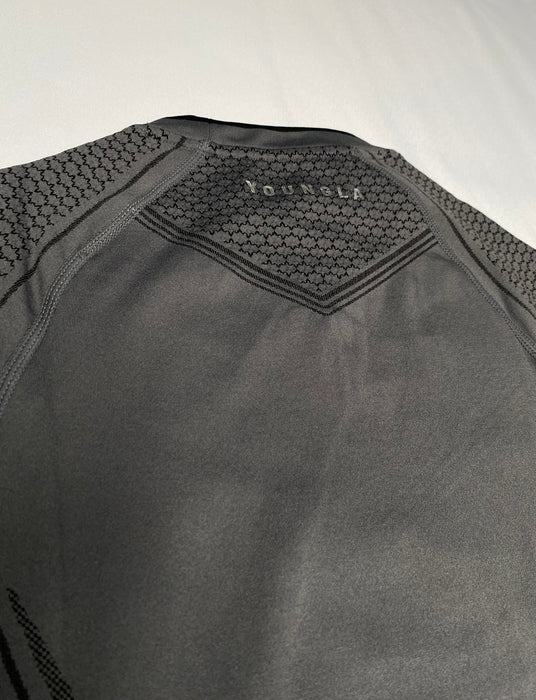 8004 - BATMAN COMPRESSION LONGSLEEVES - DARK GREY