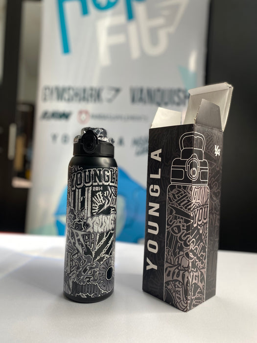 9007 GRAFFITI WATER BOTTLES BLACK