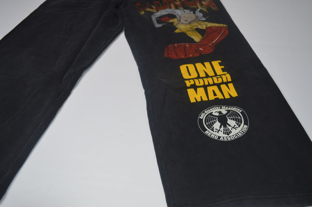 2017 - One Punch Man Sweats - Caped Baldy