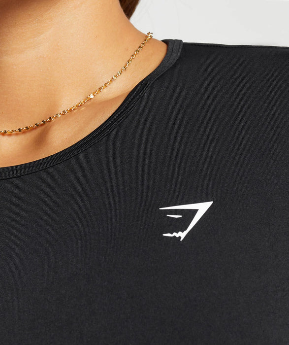 EVERYDAY SEAMLESS CROP TOP - BLACK