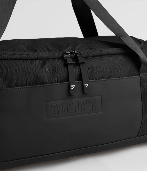 SMALL EVERYDAY GYM BAG black