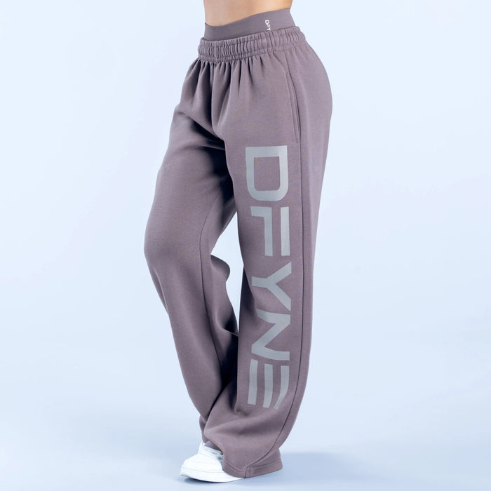 Signature Wide Leg Jogger - Truffle