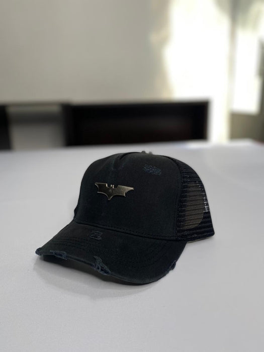 9106 - BATMAN TRUCKER HATS - BLACK