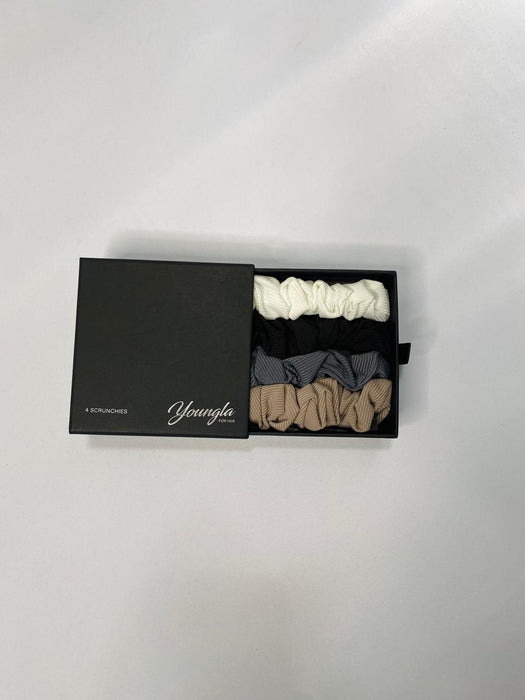 W625 RIBBED SCRUNCHIE