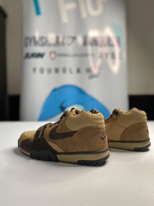 NIKE AIR TRAINER 1