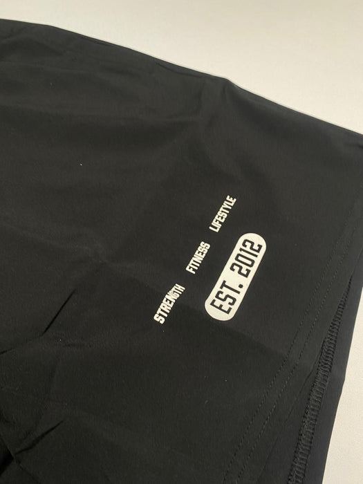 FITNESS GRAPHIC SHORTS - BLACK
