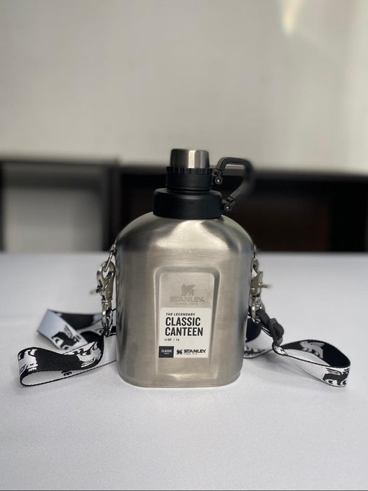 Stanley The Legendary Classic Canteen 1.1QT SILVER