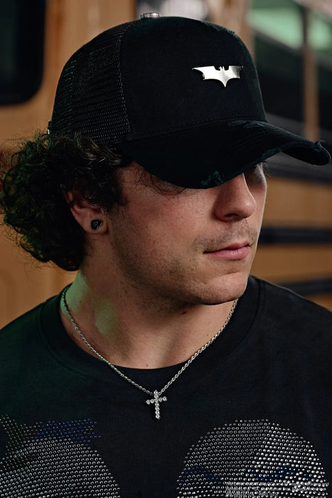 9106 - BATMAN TRUCKER HATS - BLACK