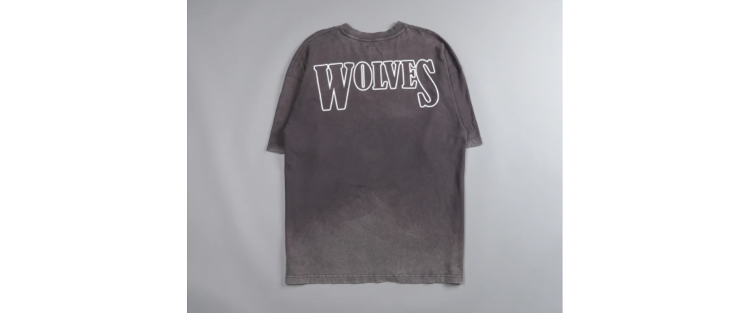 HOWLING AT THE MOON PREMIUM VINTAGE TEE