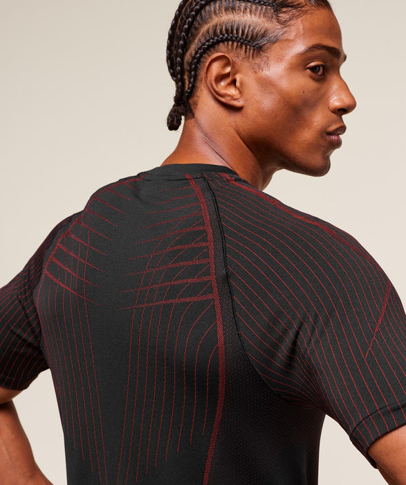 APEX SEAMLESS T-SHIRT - BLACK/CARMINE RED
